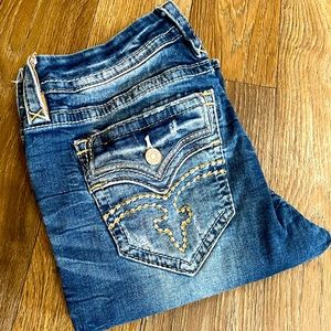 Good Condition! Womens Rock Revivals.